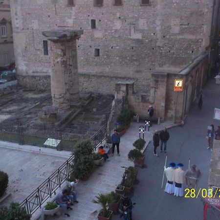 Camere Simili A Ostello Solo Per Uomini - Hostel-Like Rooms Only For Man Taranto Exterior photo